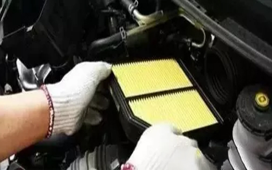 愛車小知識 | 汽車保養小常識-第3張圖片-鄭州市冠恒貿易有限公司【官方網站】-車用潤滑油服務專家