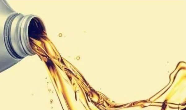 為什么德系車偏愛高粘度機油？是因為機械精度沒有日系車高嗎？